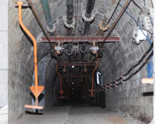 煤矿架空乘人装置