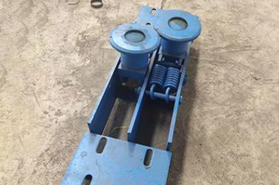 无极绳绞车配件主压绳轮组